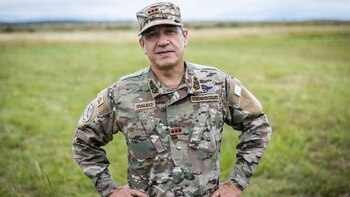 "Las Fuerzas Armadas no permanecen