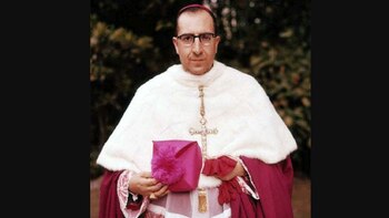 El líder religioso Juan Landázuri