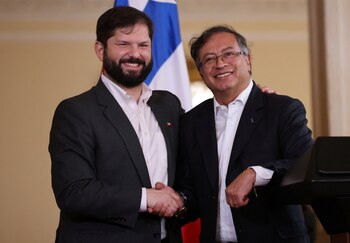 Los mandatarios de Chile y Colombia sostuvieron una reunión en la Casa de Nariño (REUTERS/Luisa Gonzalez)