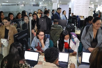Las vacantes permiten modalidades de trabajo presencial, teletrabajo, remoto e híbrido, adaptándose a diferentes necesidades del mercado - crédito Sena
