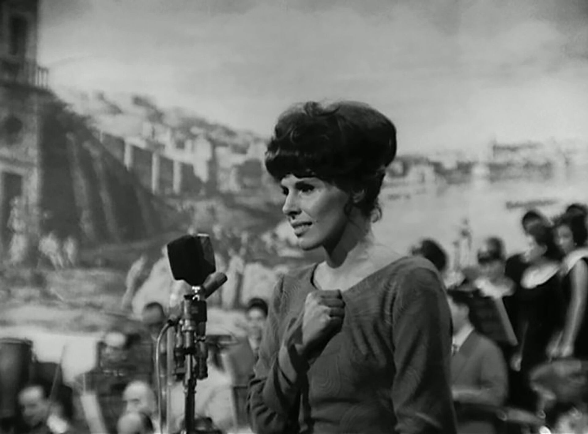 Canciones de Ornella Vanoni como “L’appuntamento” y “Domani è un altro giorno” forman parte de la memoria colectiva de varias generaciones.