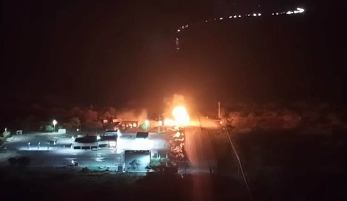 Explosión de pipa en el kilómetro 50 del tramo Zaragoza–González, en el estado de Tamaulipas (especial)