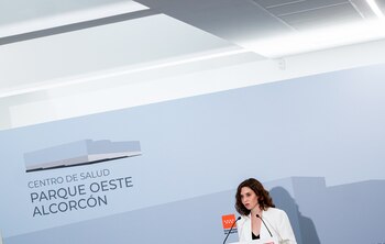 La presidenta Ayuso inaugurando en