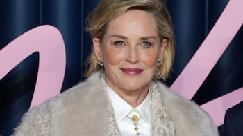 La sorprendente conexión de Sharon Stone con la realeza europea, los magnates petroleros y la tragedia que hundió a su familia en la pobreza