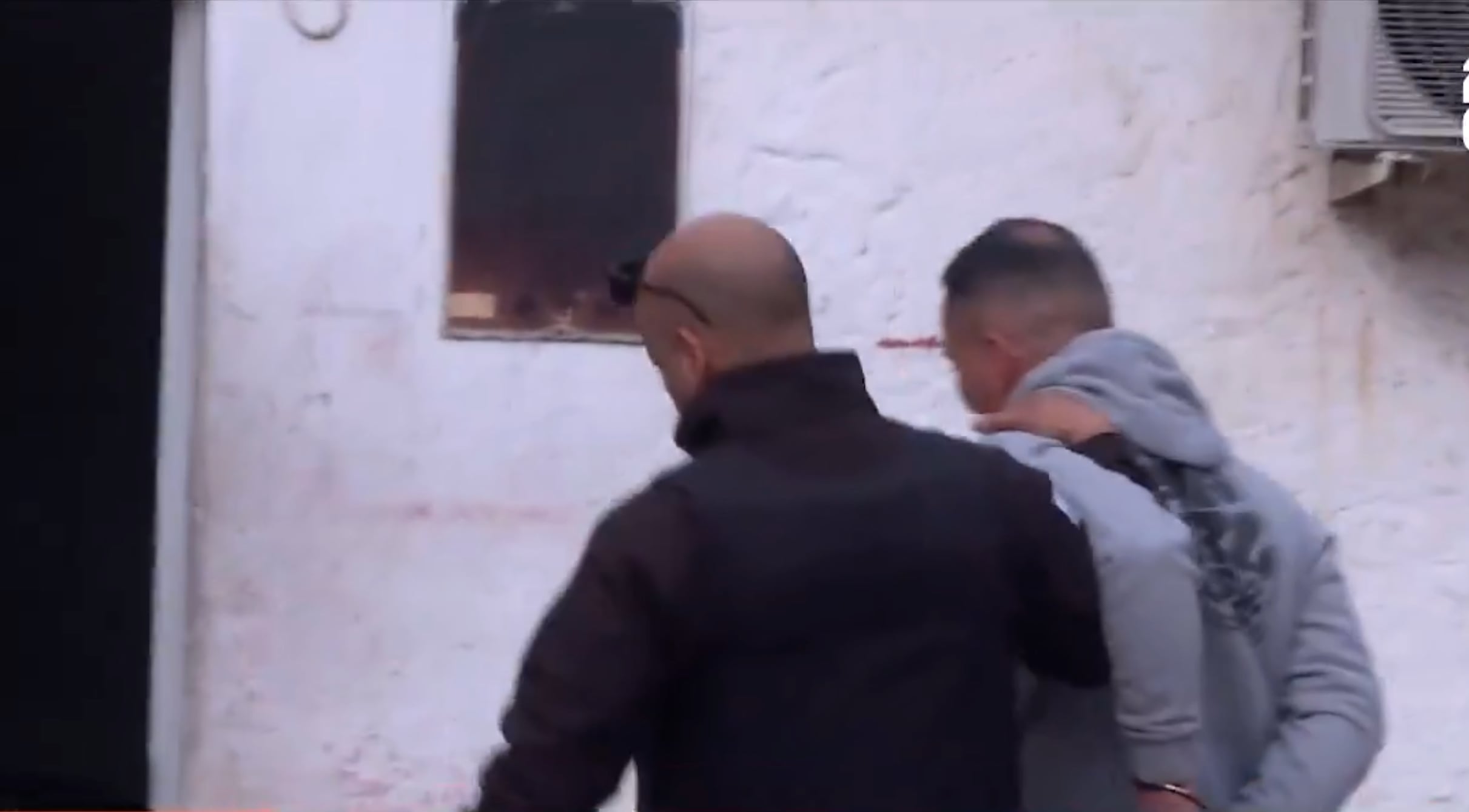 El abusador del Prado, en Uruguay, fue condenado a siete años de cárcel por delitos contra menores (captura Telemundo/Canal 12)