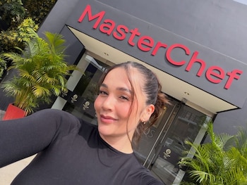 La participante de MasterChef Celebrity Colombia hará una pausa en su carrera artística para dedicarse a la maternidad - crédito linatejeiro / Instagram