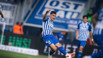 Felipe Chávez sobresale en Magdeburgo, tras prolongado parón FIFA: realizó su primera asistencia en goleada contra Hannover 96 por 2. Bundesliga