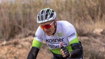 Indurain repite en la Titan