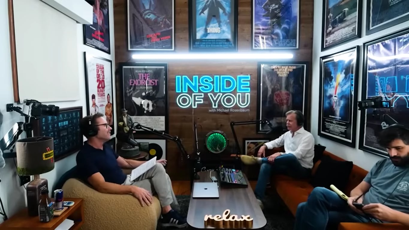 Macy reflexionó sobre la importancia de atesorar los recuerdos y fortalecer los lazos familiares, valorando su pasión duradera por la actuación (Inside of You)