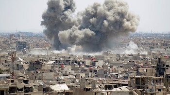 Israel destruye edificio adyacente a