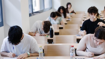 Universidades acuerda tranferir 150 millones de euros a las CCAA para incorporar profesores a universidades públicas