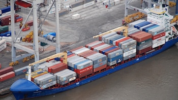 Exportadores uruguayos optaron por cargar mercadería en otros puertos de la región por conflicto en Montevideo