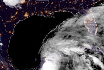 Cristóbal recobró fuerza como tormenta tropical y amenaza con fuertes vientos y lluvias, inundaciones y marejadas ciclónicas porciones de la costa mexicana en el Golfo de México y los estados de Florida, Luisiana y Misisipi (Foto: EFE/NOAA-NHC)