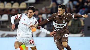 Estudiantes le ganó 2-0 a Platense y terminó en la cima de la Zona A del Torneo Apertura