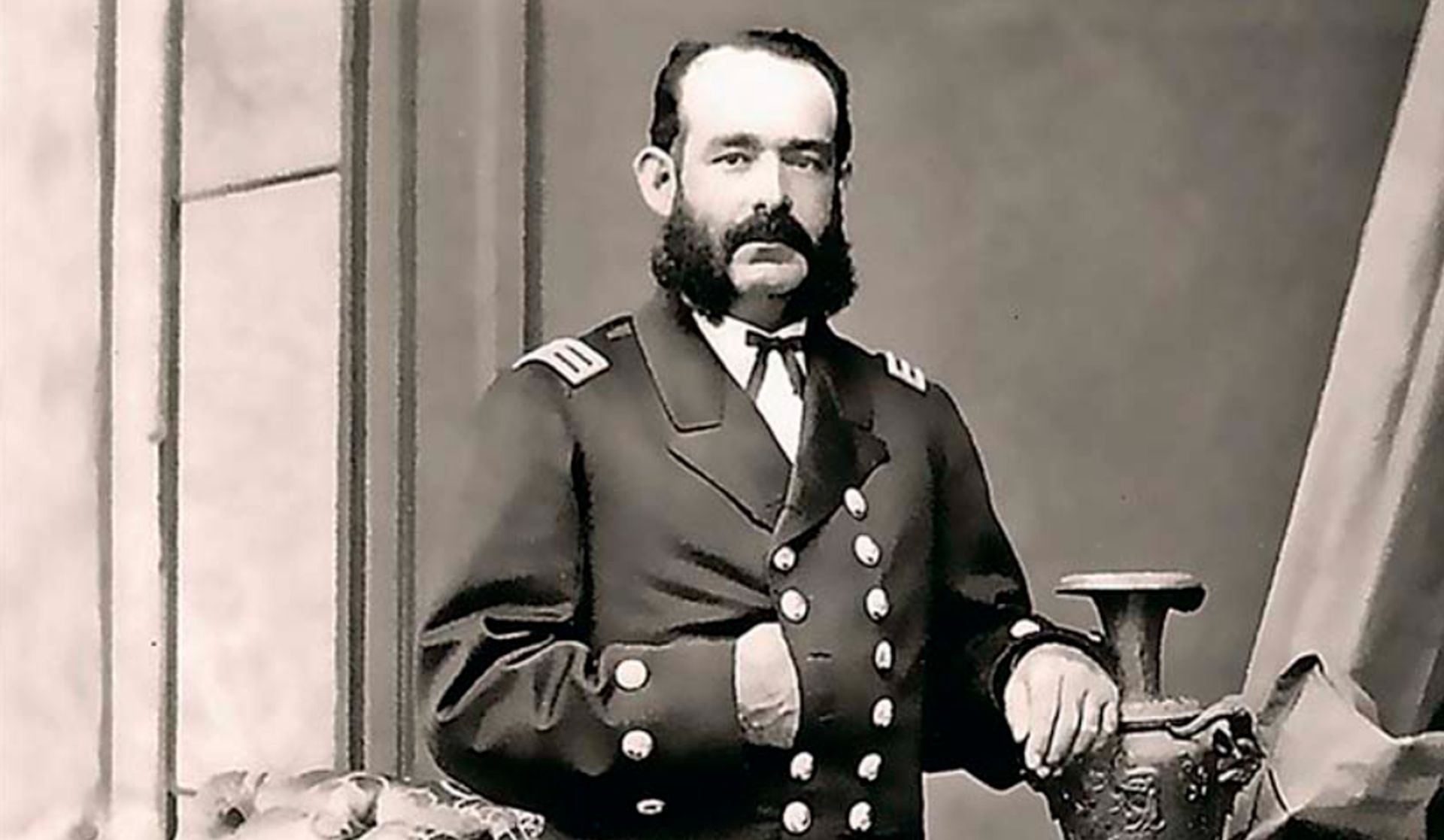 Miguel Grau fue designado comandante del Huáscar, iniciando una etapa decisiva para la defensa marítima del Perú. (BNP)