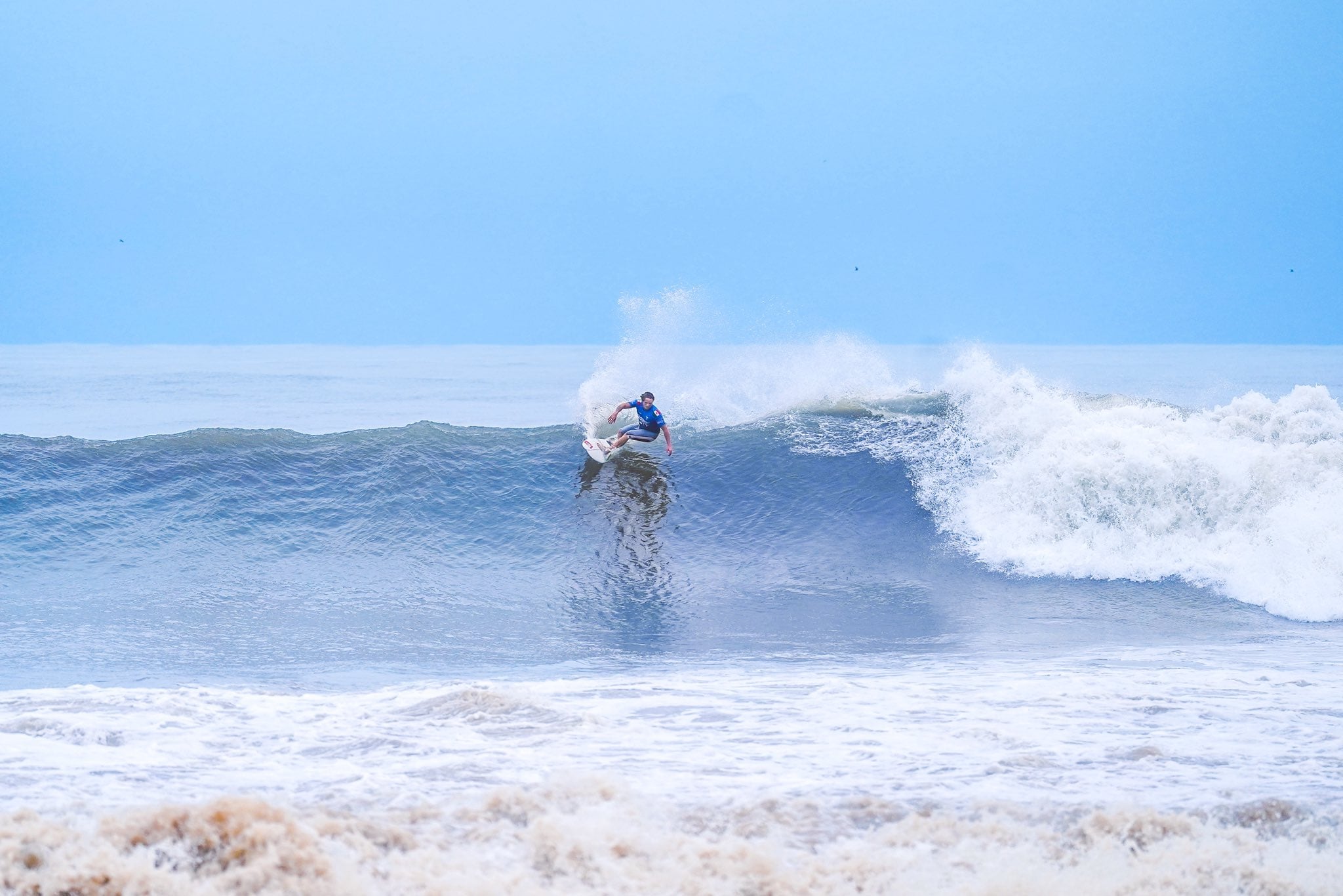 El certamen organizado por la Asociación Internacional de Surf otorga plazas clasificatorias para los Juegos Panamericanos de 2027. (Foto cortesía Ministerio de Turismo)