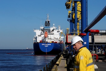 Terminal portuário Ust-Luga