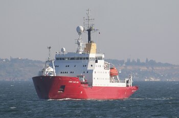 El rompehielos James Clark Ross,