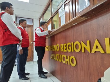 Contraloría llegó hasta la sede