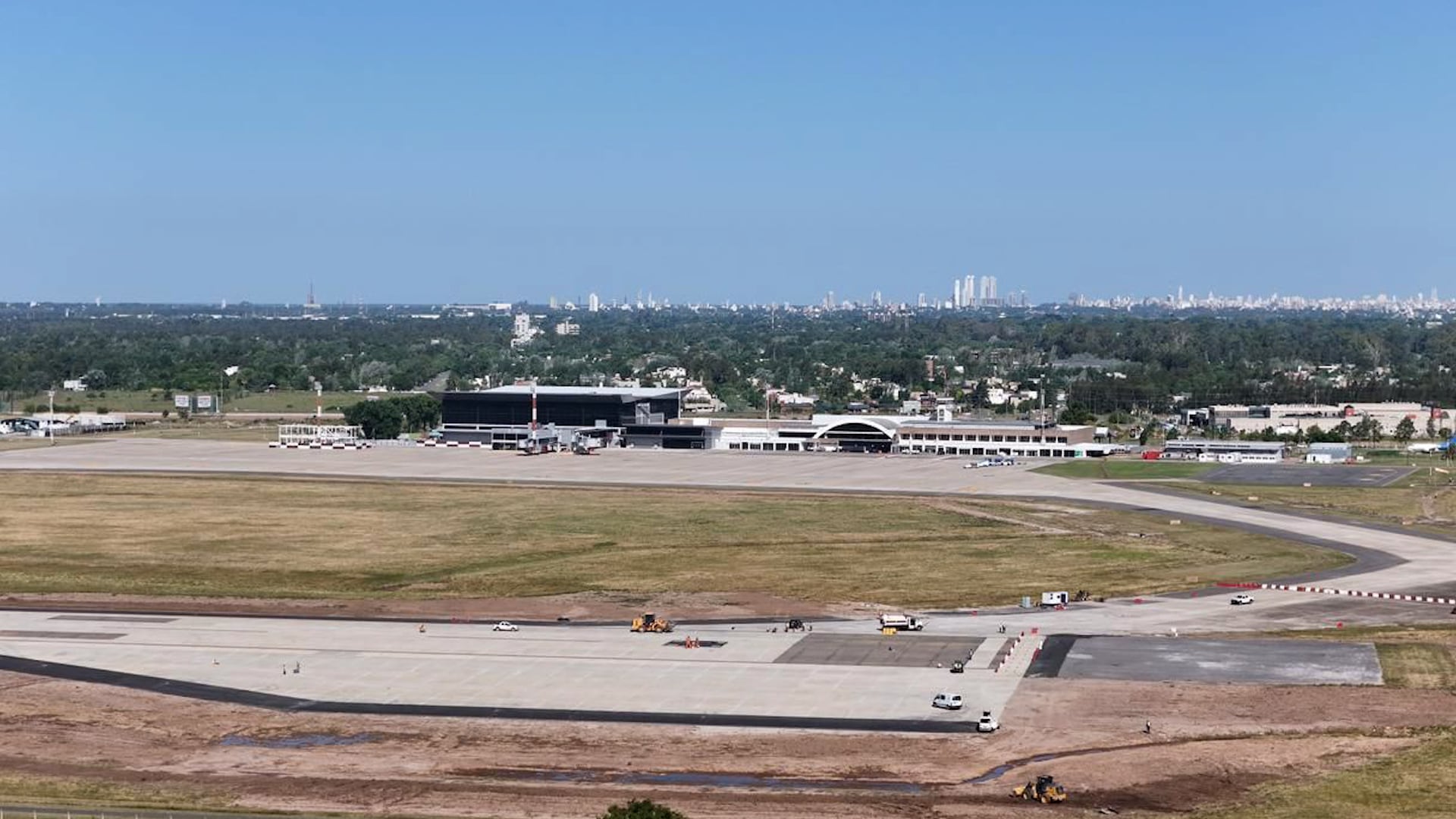 Más de 25 mil personas participaron de la reinauguración del Aeropuerto Internacional de Rosario