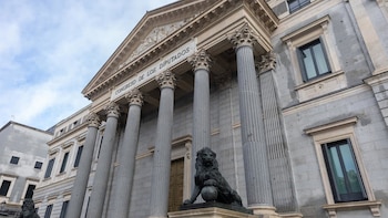 Socios del PSOE piden en el Congreso extender el veto a Israel al material policial que pueda emplear en Palestina