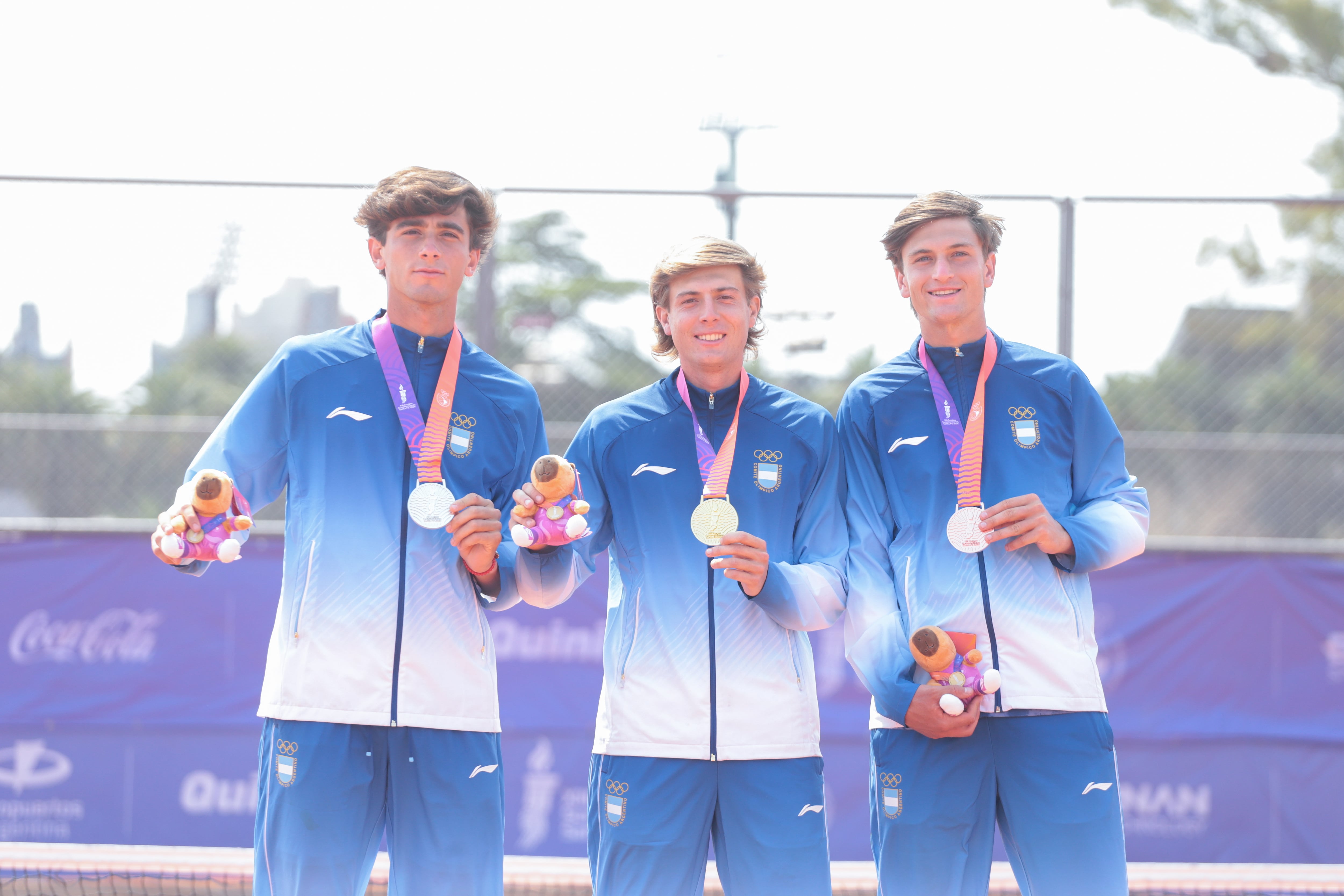 Lautaro Midón Juan Manuel La Serna y Luciano Ambrogi le dieron las medallas al tenis nacional (Crédito: Gustavo Villordo)