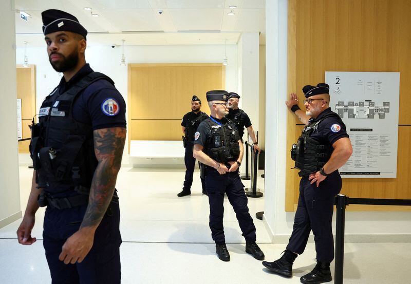 Una operación entre Francia y países europeos permitió desmantelar una red de narcotráfico ligada a metanfetaminas y al Cártel de Sinaloa - crédito Piroschka van de Wouw/REUTERS