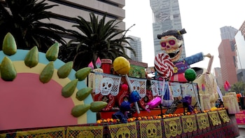 EN VIVO | Bloqueos por Gran Desfile de Día de Muertos hoy sábado 31 de octubre: reportan buen avance en vialidades de la zona centro
