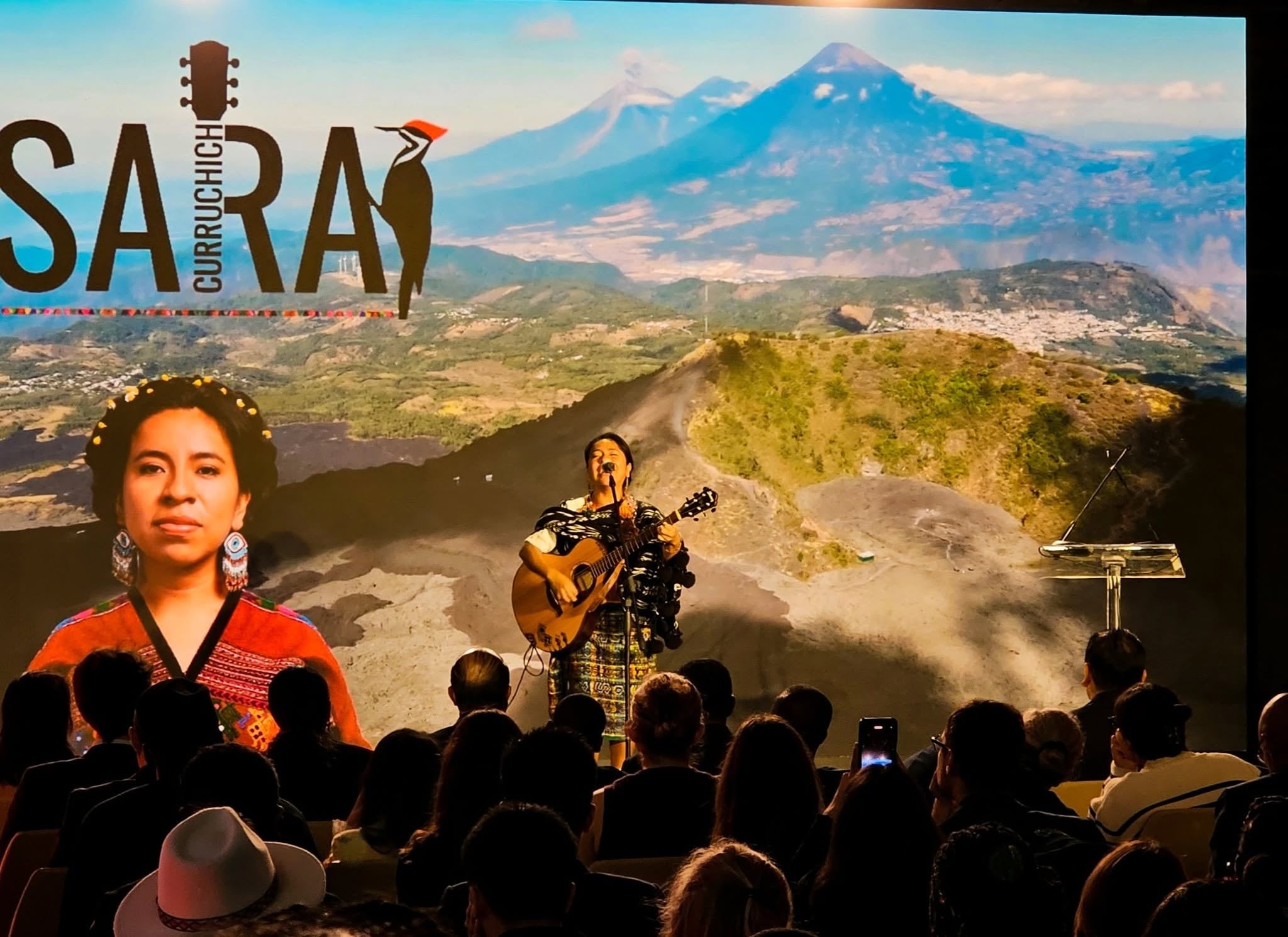 Sara Curruchich recibió el Galardón Grace a la Música en el 46 Festival de Marimba Paiz por su trayectoria y su aporte a la difusión de la música guatemalteca. (Facebook Sara Curruchich)