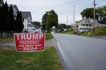 Un cartel de apoyo a