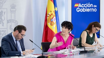 El Gobierno no ve motivos para que Sánchez sea llamado a declarar en el 'caso Leire', ni siquiera como testigo