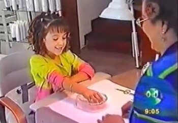 le pintaron las uñas (foto: