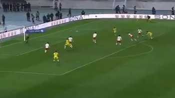 El golazo de rabona desde el borde del área al que ya postulan para ganar el Premio Puskás