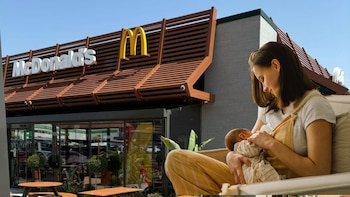 Una mujer es increpada en