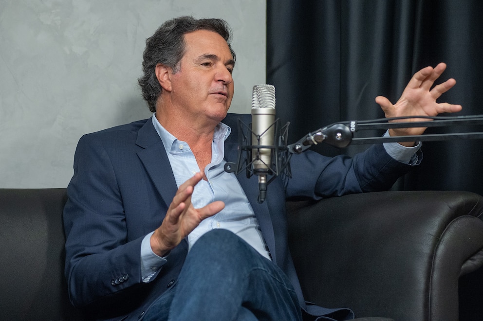 Alberto Battisti, de Cambre: "Me entusiasma más el éxito del producto que el económico"