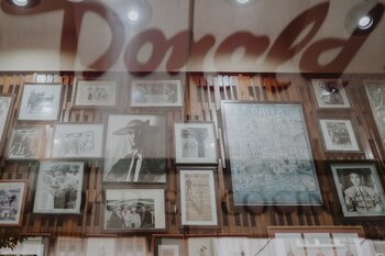 Pared de la cafetería Donald