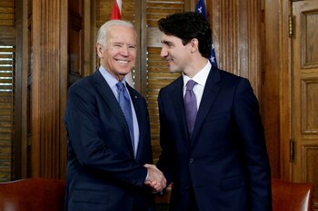 Justin Trudeau y Joe Biden,