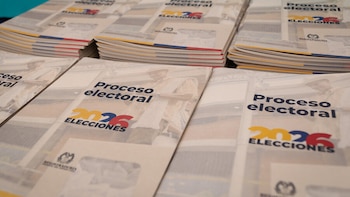 Posible victoria de Iván Cepeda en las elecciones presidenciales tiene en problemas las cuentas de Colombia: hay alerta por pago de créditos