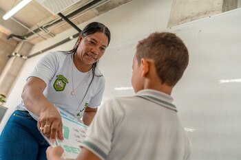 Estas vacantes incluyen puestos definitivos