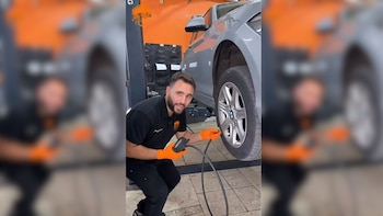 Juan José Ebenezer, mecánico, sobre las ruedas del coche: “El no saber esto te puede costar muy caro”