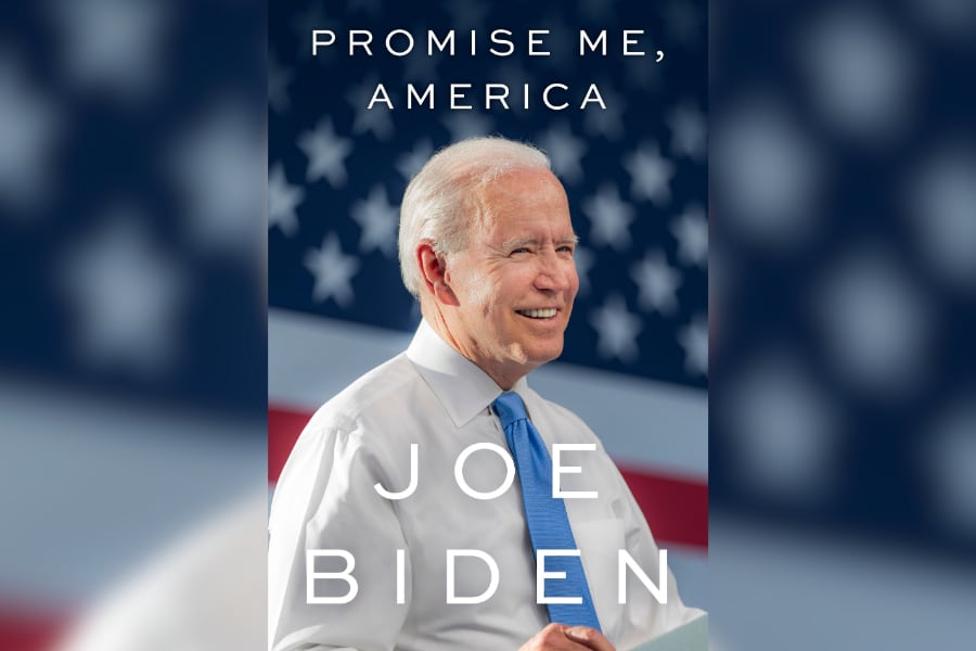 La publicación de “Promise Me, America” llega en medio de divisiones entre demócratas sobre el legado de Biden y el final de su candidatura en 2024 (Little, Brown and Co. vía AP).