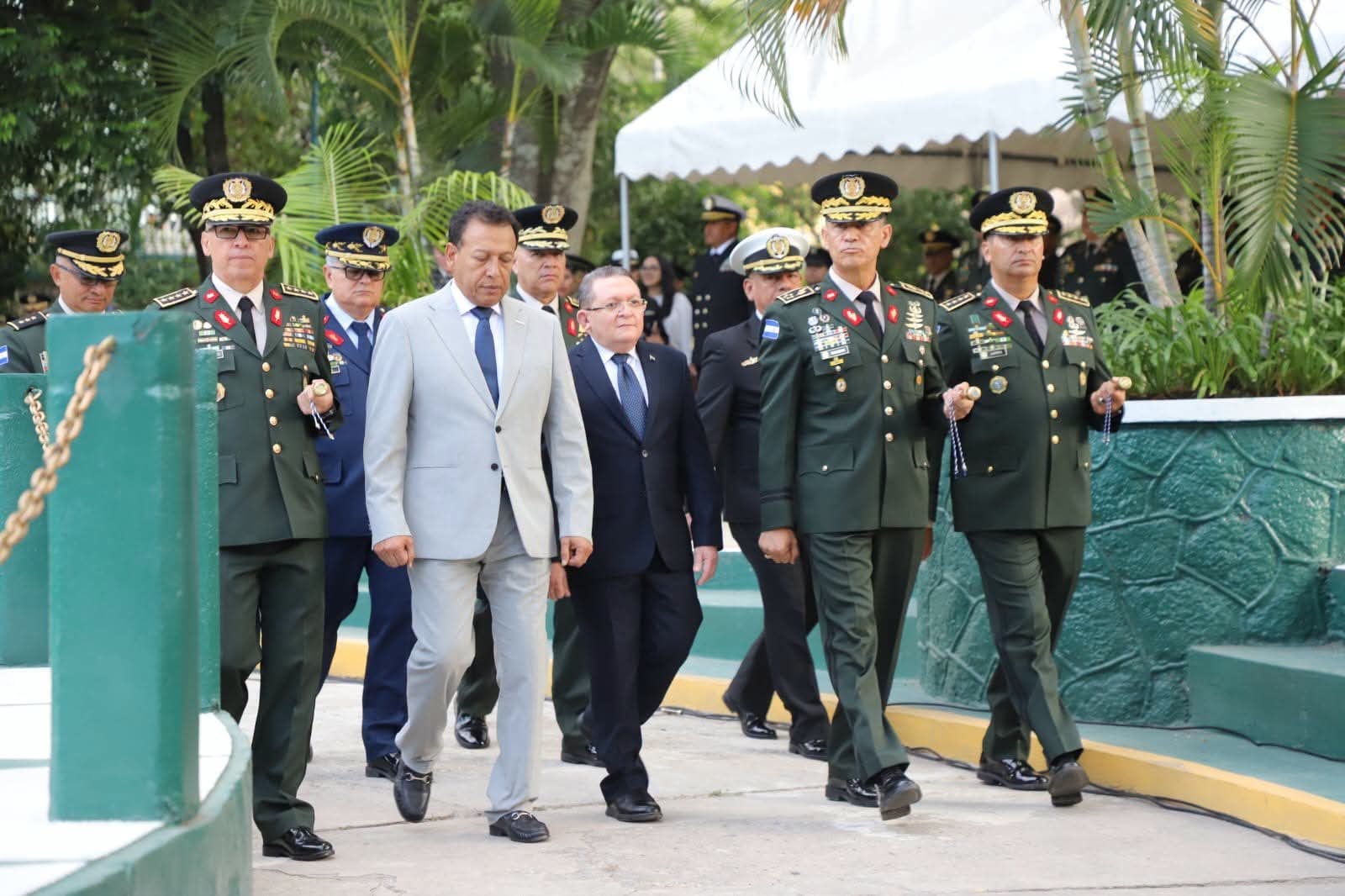 Fuerzas Armadas conmemoran 57 años del cese de hostilidades entre Honduras y El Salvador con actos en honor a los veteranos