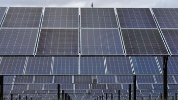 La energía solar “distribuida” ha