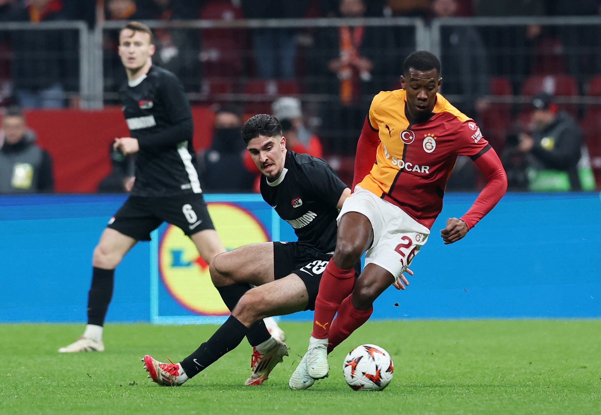 Se acabó la experiencia de Carlos Cuesta en el Galatasaray, en el que no pudo brillar pese a valer ocho millones de euros su fichaje - crédito Umit Bektas/REUTERS