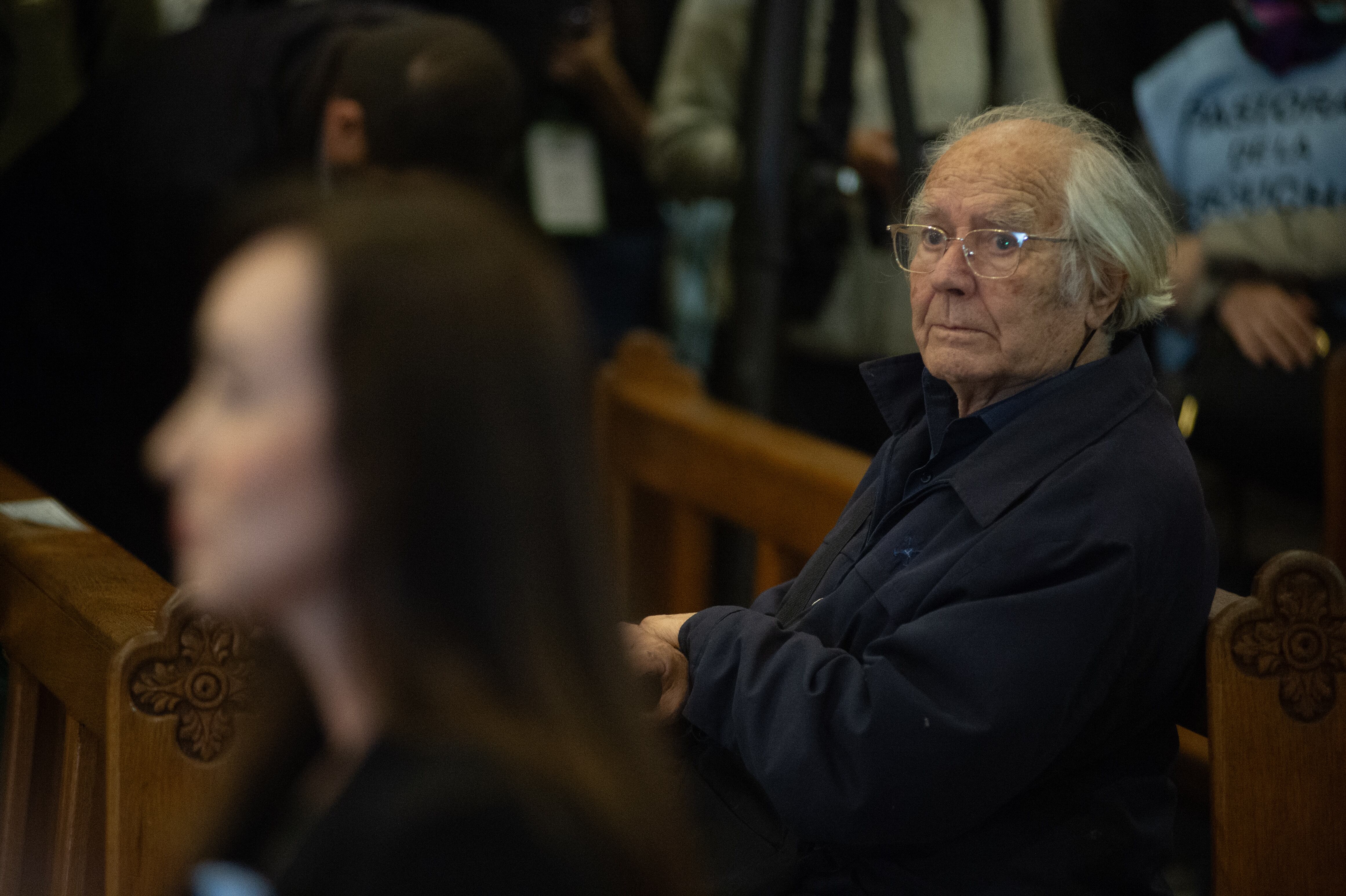 El Premio Nobel de la Paz Adolfo Pérez Esquivel en la misa en homenaje al Papa