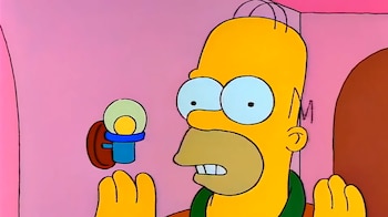 Homero Simpson desafiando el teorema de Fermat
