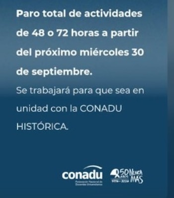 Placa de color azul con texto en blanco que comunica la realización de un paro docente y muestra logotipos de la organización CONADU