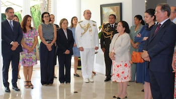 Reconocen labor de Esther Cruces Blanco en la conservación de documentos sobre la historia del Perú. (Foto: FB/@EmbajadaPeruEnEspana)