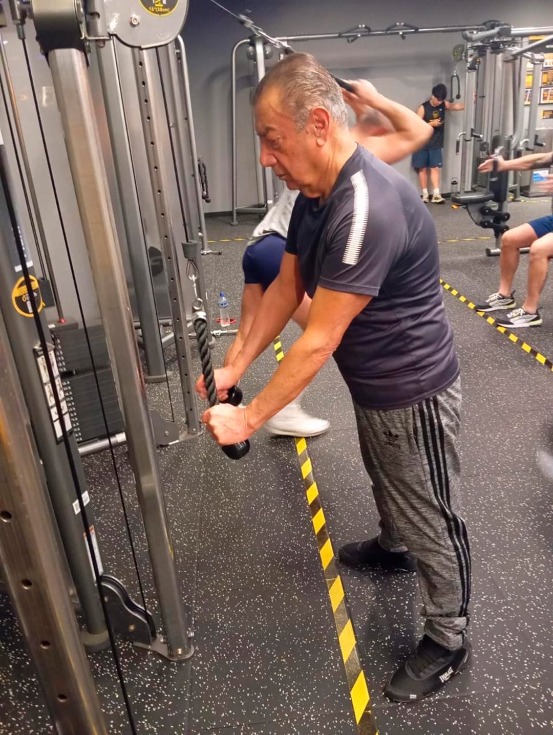 Después de cada entrenamiento, Luis resume su constancia con una frase: “Misión cumplida”.