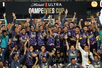 Las Águilas alzaron el trofeo tras ganar en penales. Credit: Trevor Ruszkowski-Imagn Images